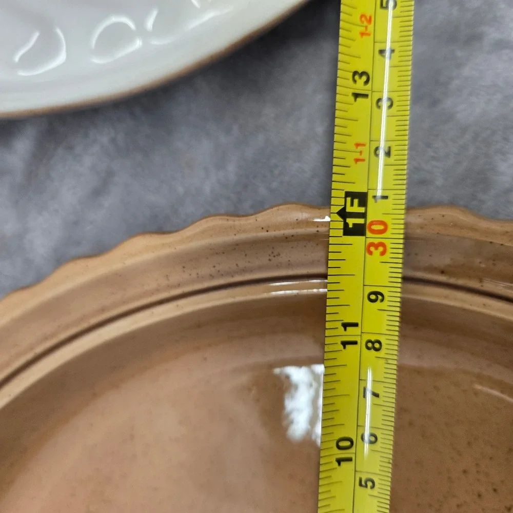 Ceramart Portugal Ceramic Apple Pie Dish with 3D Lidded Top 12 Inch Speckled Tan